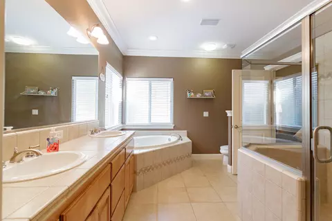 1004 Montclair Dr, Redding, CA 96003 photo 13