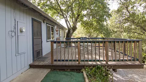 22077 Hidden Valley Dr, Redding, CA 96003 photo 2