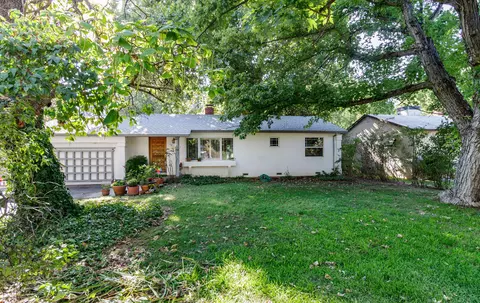 5540 Elm Ln, Redding, CA 96001 photo 2