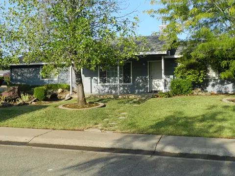 16984 Catalina Way, Redding, CA 96003 photo 5
