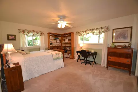 3886 Cheryl Dr, Redding, CA 96002 photo 23