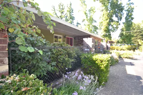 3886 Cheryl Dr, Redding, CA 96002 photo 14