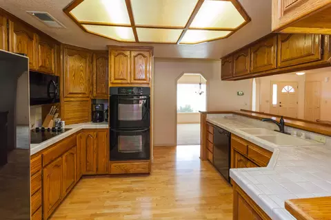 1529 Arroyo Manor Dr, Redding, CA 96003 photo 5