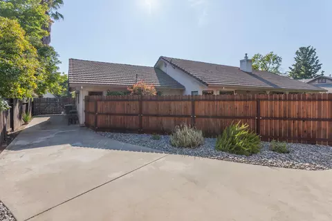1529 Arroyo Manor Dr, Redding, CA 96003 photo 23