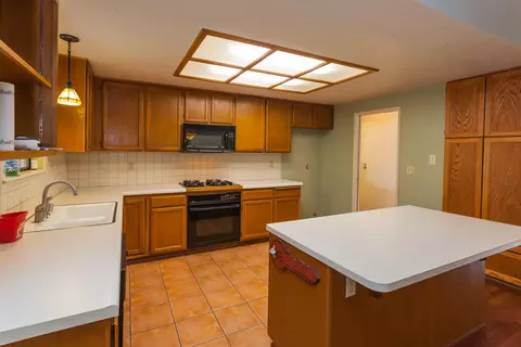 3414 Somerset, Redding, CA 96002 photo 7