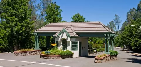 13325 Tierra Heights Rd, Redding, CA 96003 photo 3