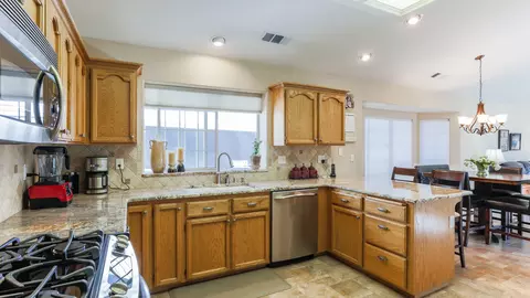 279 River Park Dr, Redding, CA 96003 photo 8