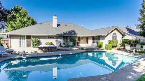 279 River Park Dr, Redding, CA 96003 photo 3