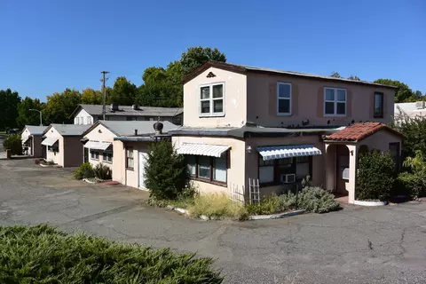 882 Market St, Redding, CA 96003 photo 6