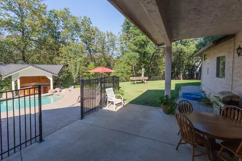 7380 Quiet Dr, Anderson, CA 96007 photo 33