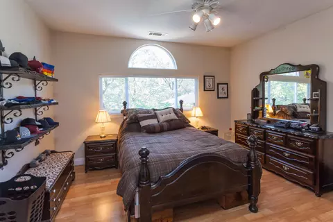 7380 Quiet Dr, Anderson, CA 96007 photo 12