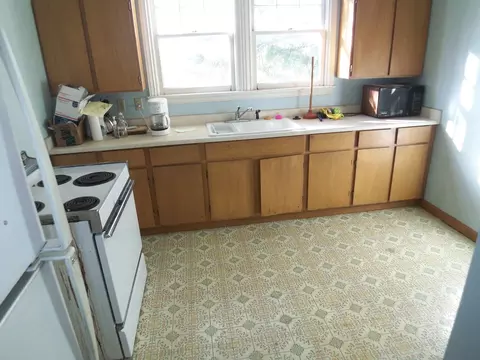 1332 Willis St, Redding, CA 96001 photo 18