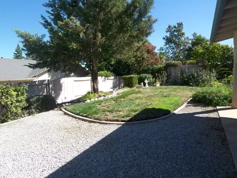 4594 Shannon Pl, Redding, CA 96001 photo 33