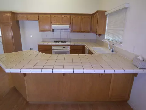 4594 Shannon Pl, Redding, CA 96001 photo 12