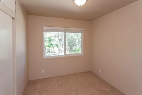 3230 Sunset Dr, Redding, CA 96001 photo 10