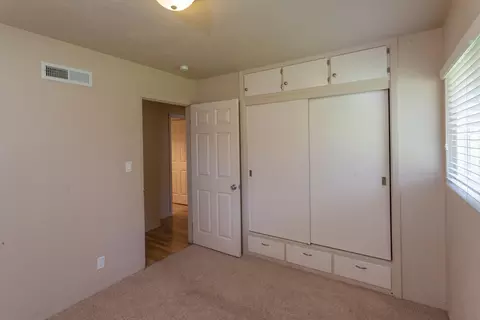 3230 Sunset Dr, Redding, CA 96001 photo 12