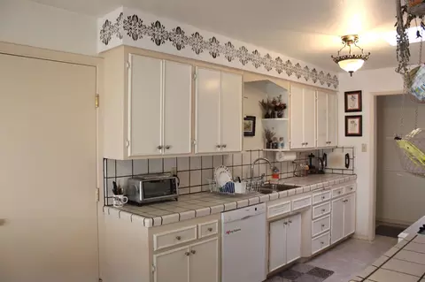 2950 Churn Ct, Redding, CA 96002 photo 5