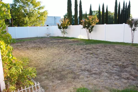 2950 Churn Ct, Redding, CA 96002 photo 18