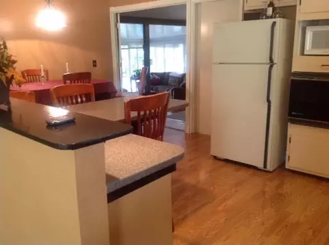 2221 Deerfield Ave, Redding, CA 96002 photo 2