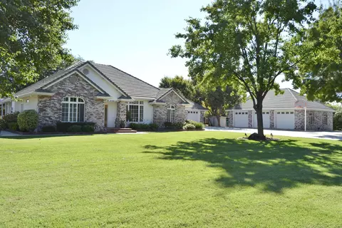 7435 Danish Ln, Redding, CA 96002 photo 6