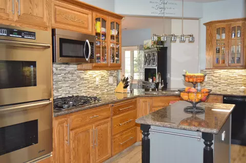 7435 Danish Ln, Redding, CA 96002 photo 18