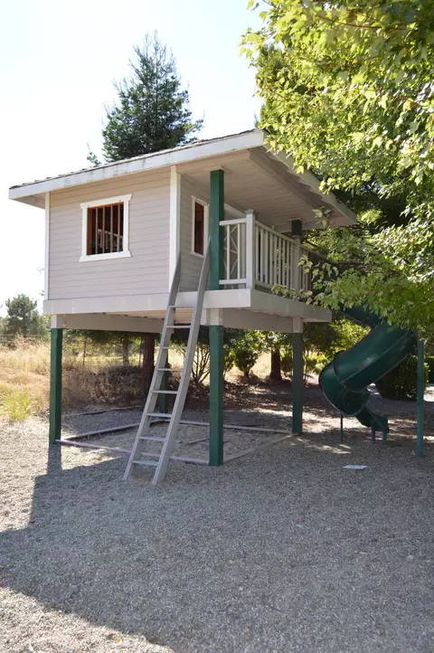 7435 Danish Ln, Redding, CA 96002 photo 59