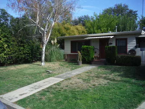 1811 School St, Anderson, CA 96007 photo 1