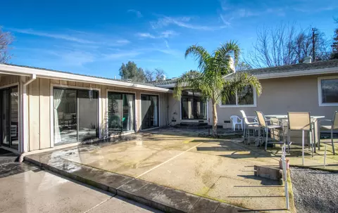 3670 Cheryl Dr, Redding, CA 96002 photo 18