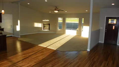 19907 Lazy J Ln, Redding, CA 96003 photo 8