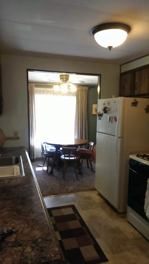 3008 Joyce, Anderson, CA 96007 photo 5