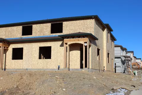 692 Mission De Oro Dr, Redding, CA 96003 photo 1