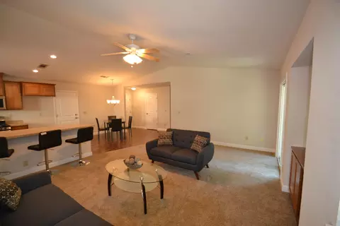 976 Grouse Dr, Redding, CA 96003 photo 11