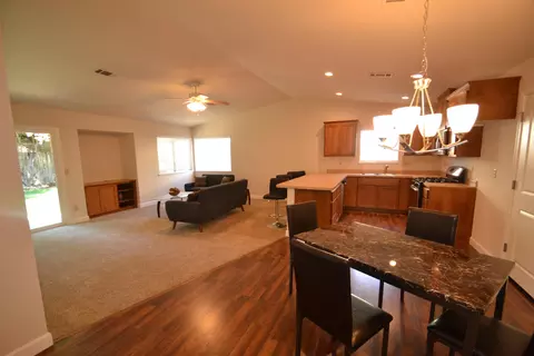 976 Grouse Dr, Redding, CA 96003 photo 5