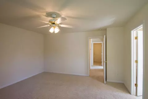 818 Fountain Cir, Redding, CA 96003 photo 13
