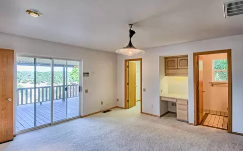 1500 Gordon Ln, Redding, CA 96002 photo 14