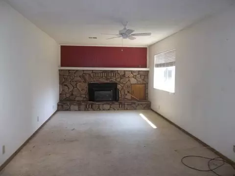 531 Dee Ct, Redding, CA 96002 photo 10
