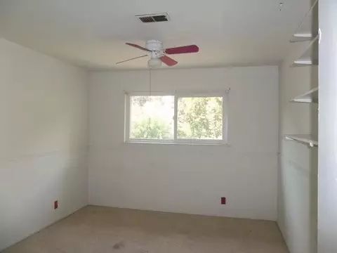 531 Dee Ct, Redding, CA 96002 photo 5