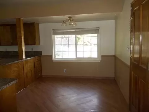 531 Dee Ct, Redding, CA 96002 photo 8