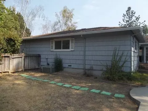 531 Dee Ct, Redding, CA 96002 photo 20