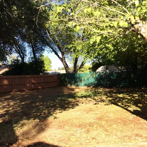 1922 Wheeler St, Redding, CA 96002 photo 27