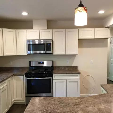 1922 Wheeler St, Redding, CA 96002 photo 10