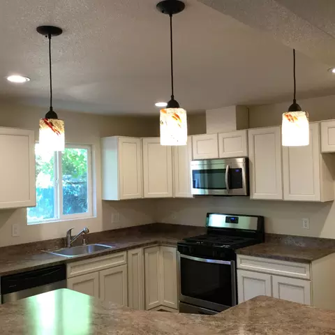 1922 Wheeler St, Redding, CA 96002 photo 11