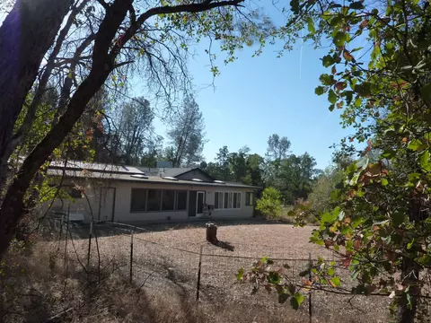 13354 Kings Way, Redding, CA 96003 photo 4