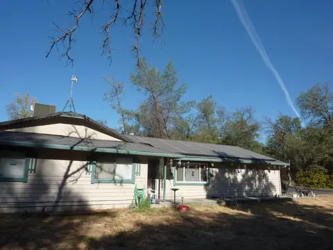 13354 Kings Way, Redding, CA 96003 photo 2