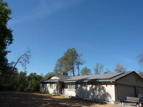 13354 Kings Way, Redding, CA 96003 photo 1