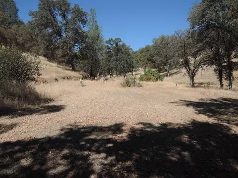 1470 Kenyon Dr, Redding, CA 96001 photo 11