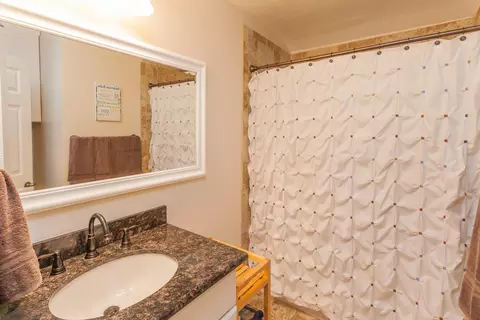 6975 River Dr, Redding, CA 96001 photo 10