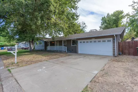 6975 River Dr, Redding, CA 96001 photo 2