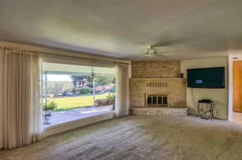 735 Oleta Dr, Redding, CA 96003 photo 4