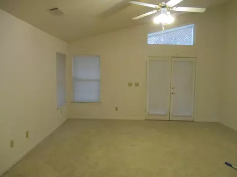 1368 Southfork Trl, Redding, CA 96003 photo 5